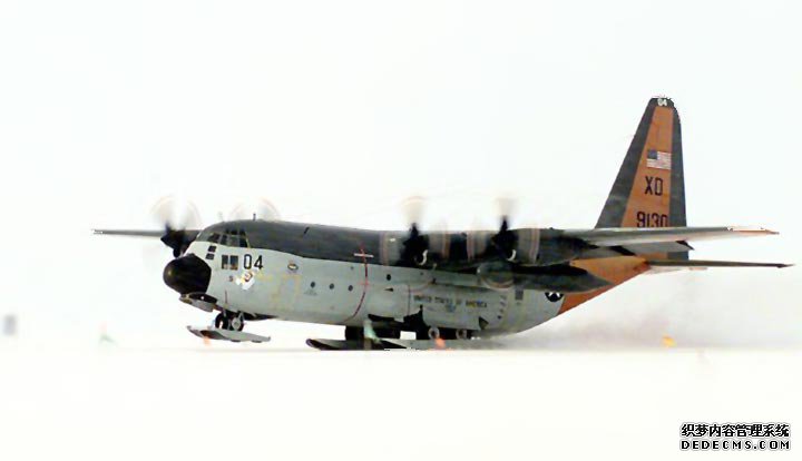 C-130ս USAF C-130 Hercules